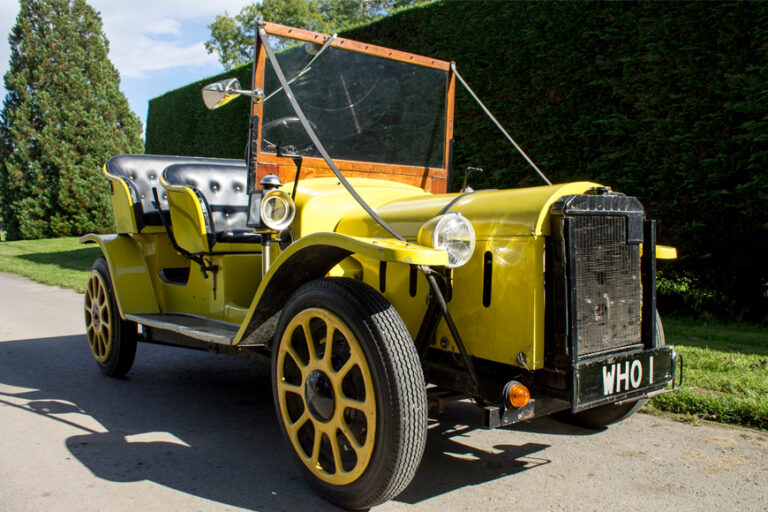 Time Warp Bessie brings Doctor Who to Beaulieu