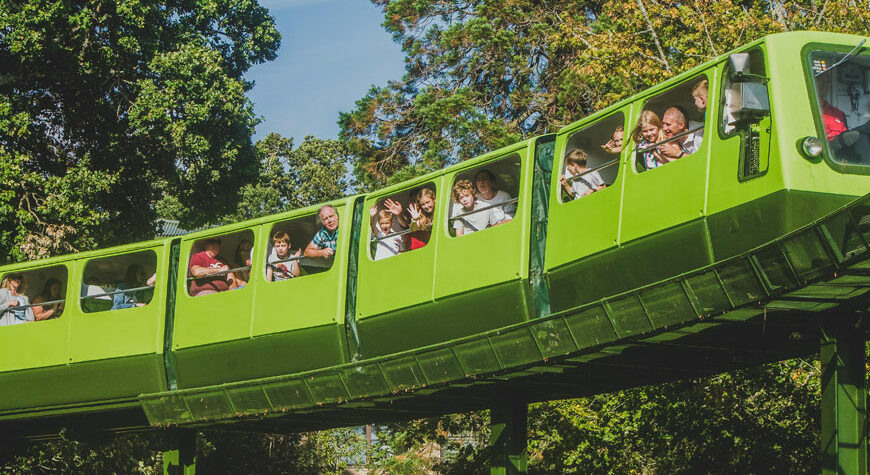 Monorail at Beaulieu