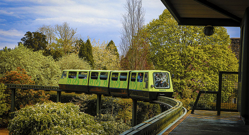 Monorail at Beaulieu